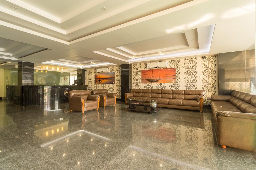 גווהטי Hotel D' Sapphire מראה חיצוני תמונה